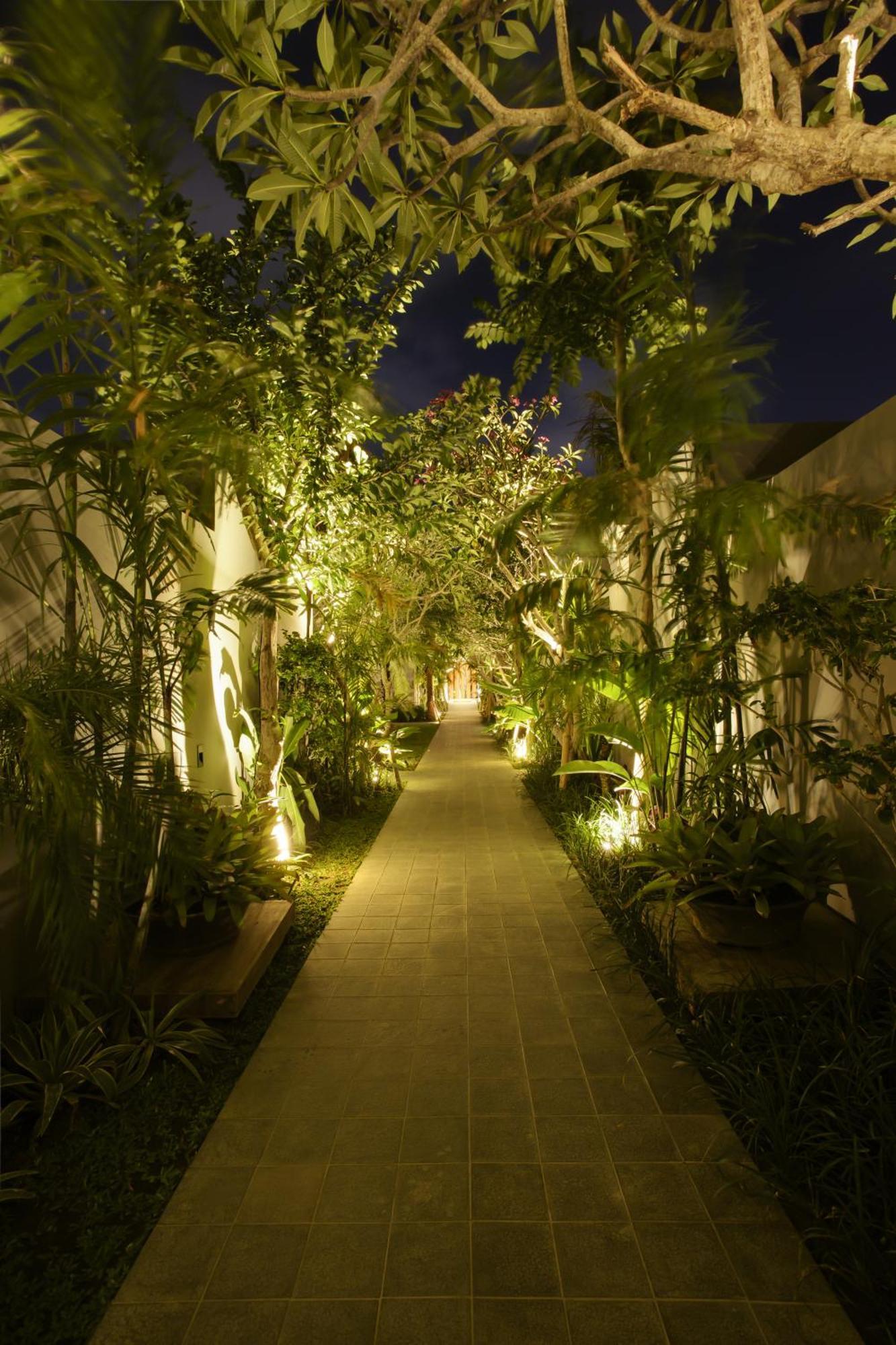 Koenokoeni Villa Seminyak Exteriör bild