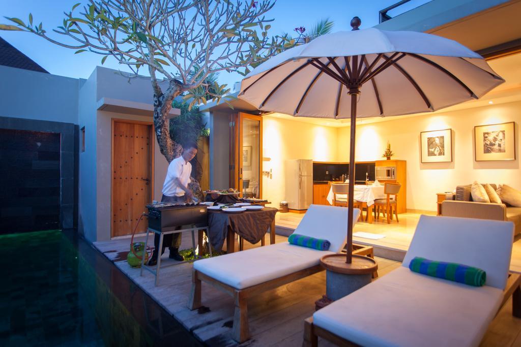 Koenokoeni Villa Seminyak Exteriör bild